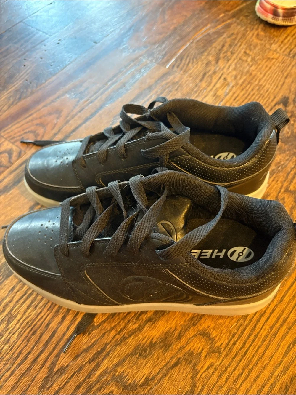 Healy's light-up Sneakers